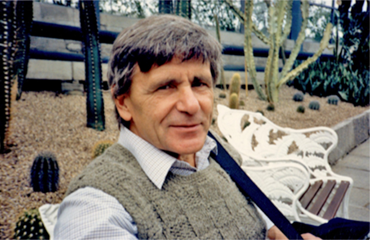 Arpad Pusztai in garden